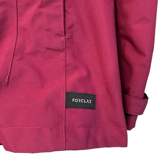 Decathlon Women’s Waterproof Forclaz Travel Rain Jacket Cranberry Red Small Fall - Picture 4 of 8